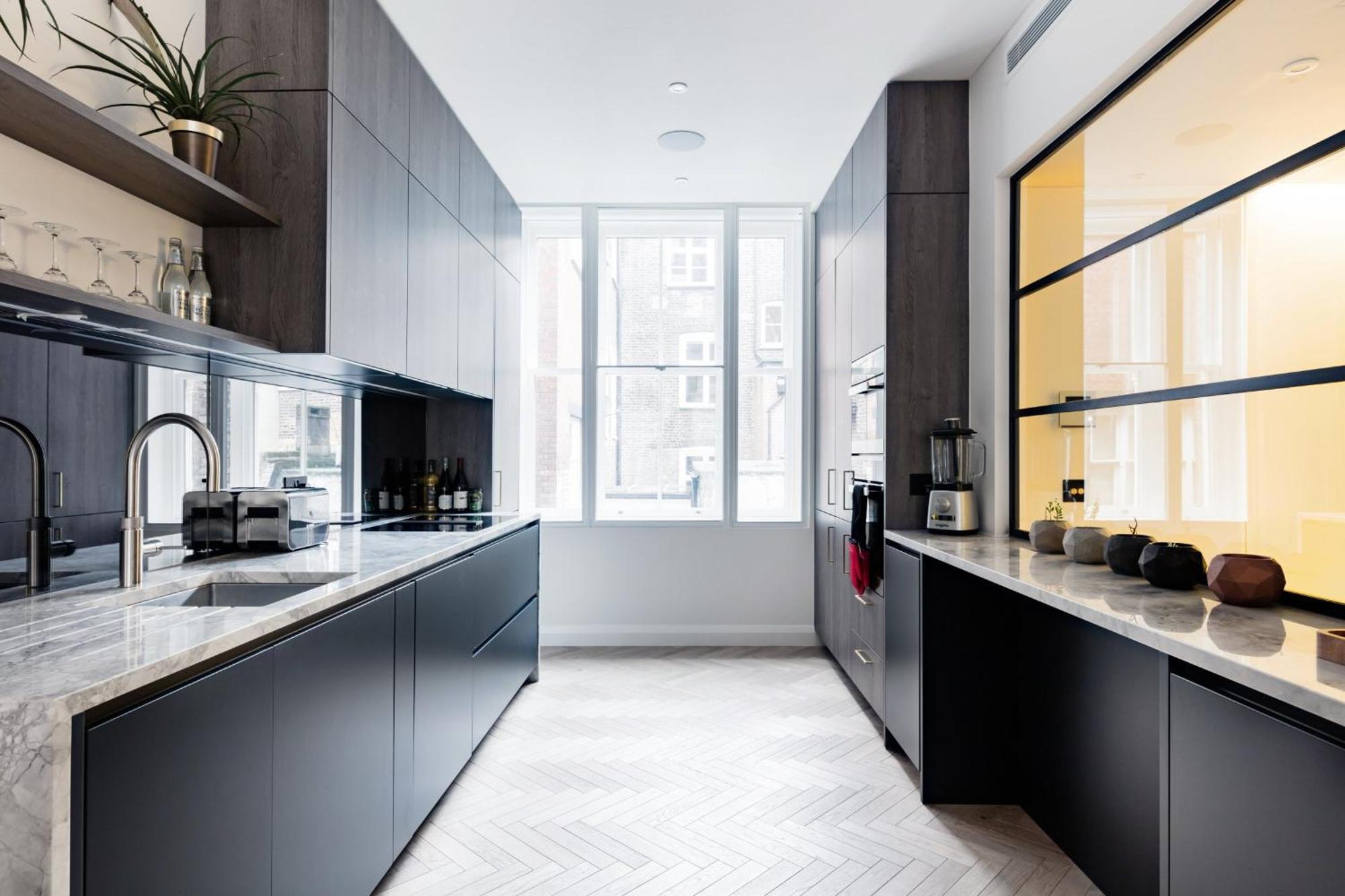 לונדון Modern Apartment & Rooms At Charing Cross מראה חיצוני תמונה