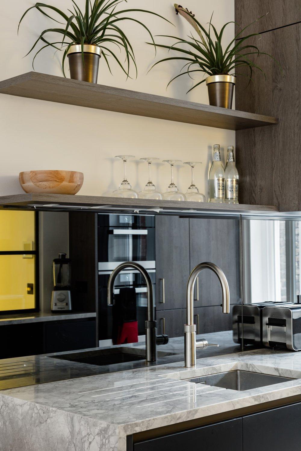 לונדון Modern Apartment & Rooms At Charing Cross מראה חיצוני תמונה